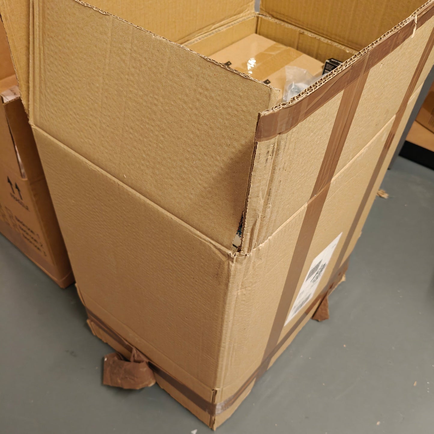 The BIG RESELLERS BOX - minimum £500+ RRP - Mystery Deals