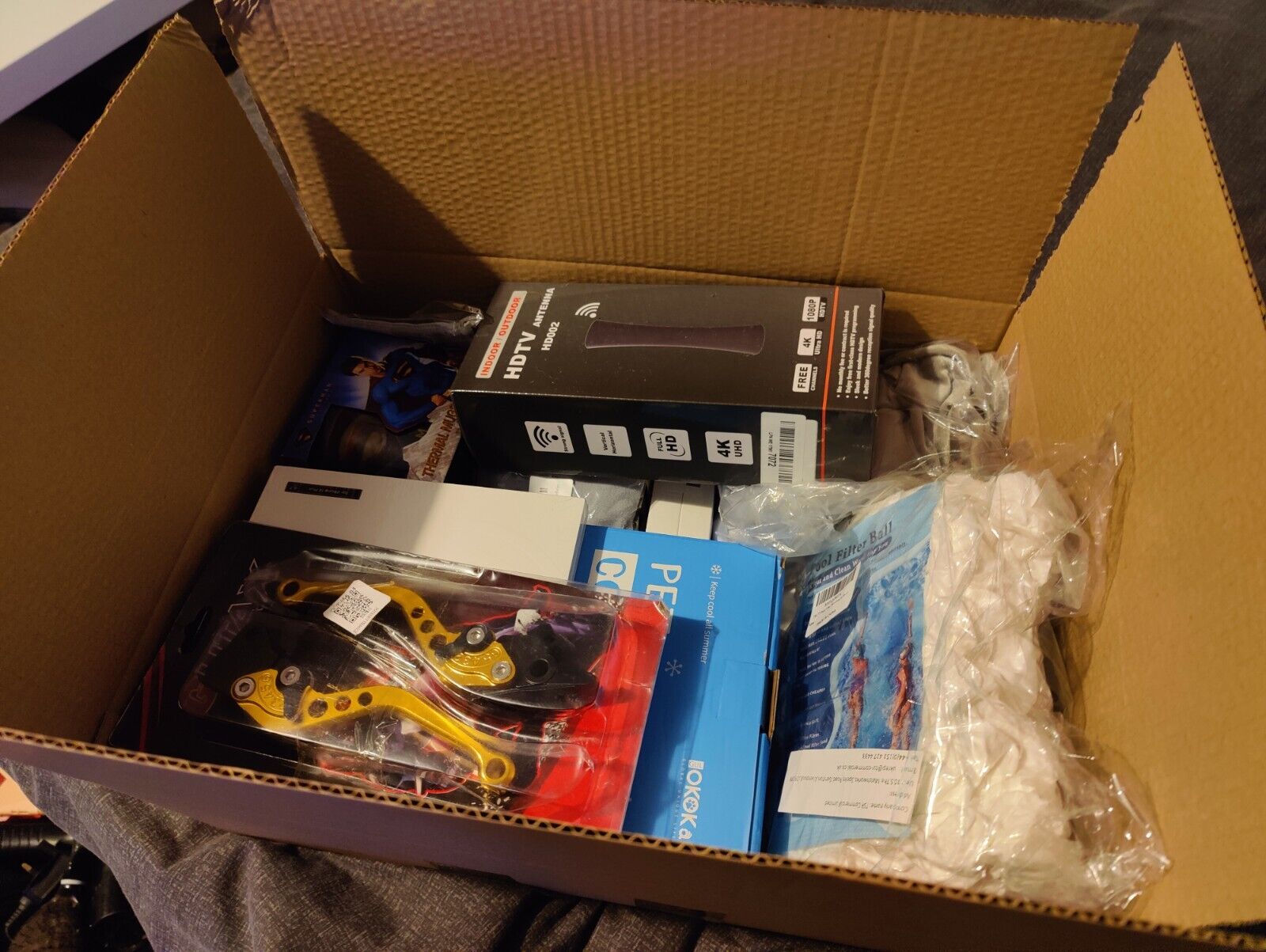 Job Lot Random Mixed Box Amazon Warehouse Returns & Brand New Items RRP £225+ - Mystery Deals