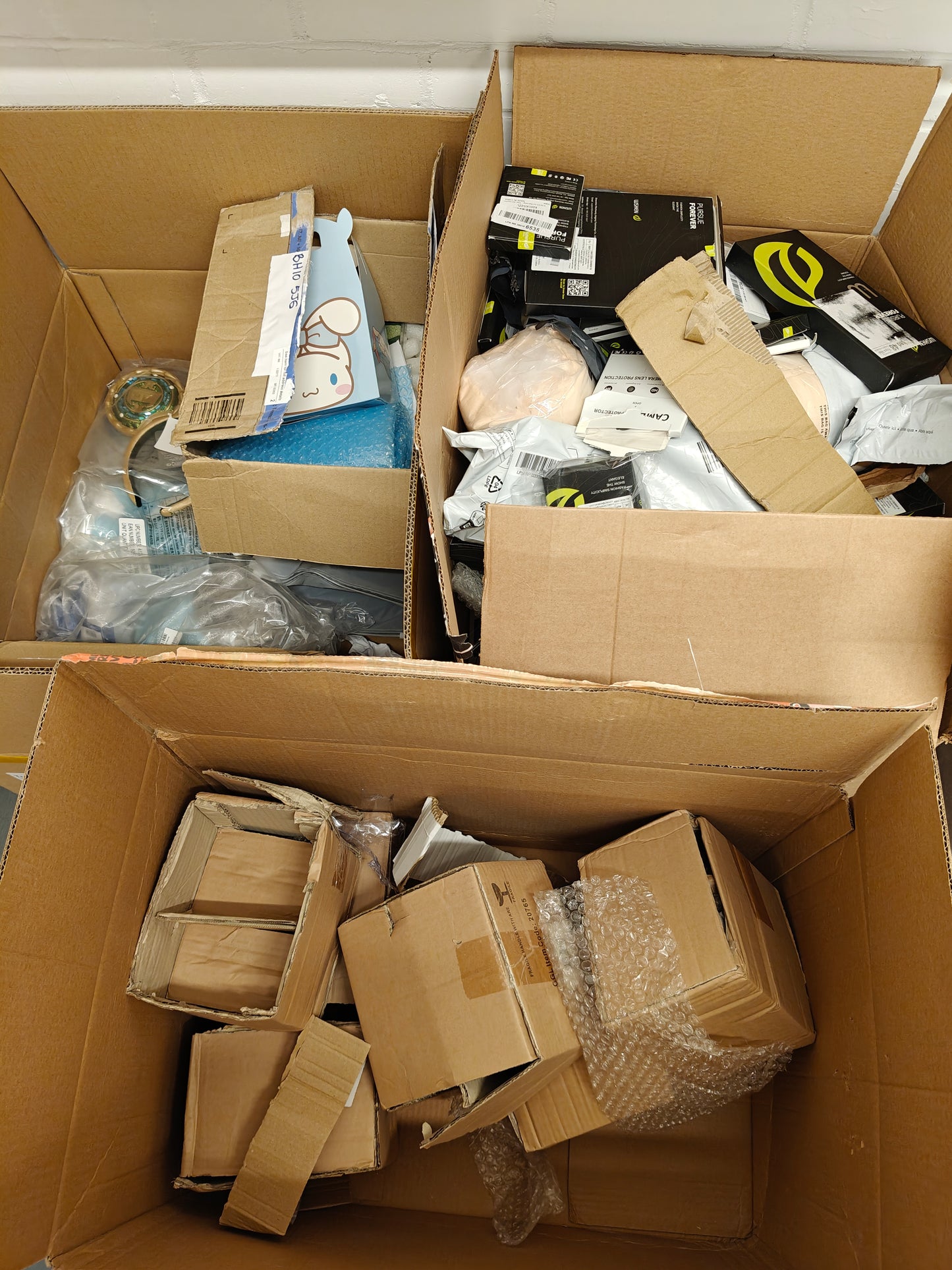 *LIMITED SUPPLY* Old stock clear out Mixed box - Customer returns/clearance