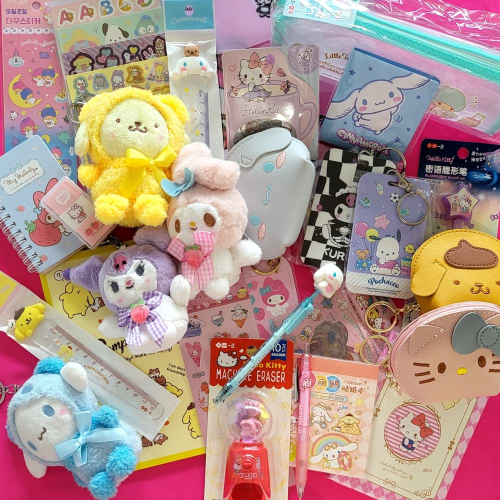 Sanrio Mystery box - Hello Kitty, Cinnamoroll, Kuromi - Mystery Deals